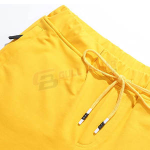 กางเกงขาสั้นแบบลำลองสำหรับผู้ชายเอวยืดและยาวกลางต้นขากางเกงขาสั้นสไตล์นักวิ่งพร้อมสายรัดเอวซี่โครง - Product Image 3