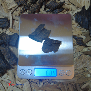Superior Quality <b>Oud</b> Vietnam Agarwood Chips Reasonably Priced for Aromatherapy Incense <b>Diffuser</b> & Incense Holders - Product Image 1