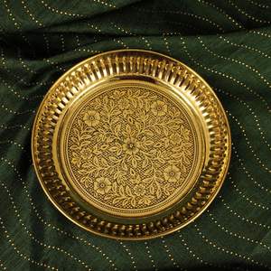 Tradicional hecho a mano latón Puja elegante templo indio decoración Ritual Essentials - Product Image 4