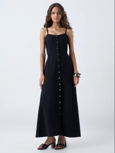 ชุดเดรสผ้ายีนส์ทรงเอไลน์สีดำ lov - Product Image 2