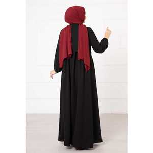 Vestido Hijab Negro Estilo Bolero con Cintura Imperio, Simplicidad a la Moda - Product Image 4