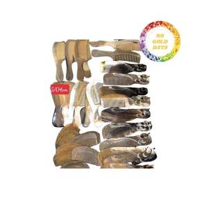 Proveedor de confianza de peines artesanales de cuerno de búfalo que ofrecen diseños elegantes textura duradera y excelente mano de obra para los compradores - Product Image 4