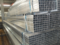 Structure de la tour de téléphérique de station de ski, cadre structurel résistant aux impacts extrêmes, colonne métallique de calibre lourd, tube en acier galvanisé