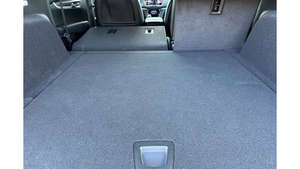 2025 XT5 Luxe FWD Occasion en excellent état - Product Image 6