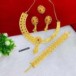 Latest Stylish Design Women's Charm Necklace Set with Box <b>Chain</b> Flower Design Classic Style 16inches Length Gold Plated - Product Image 5