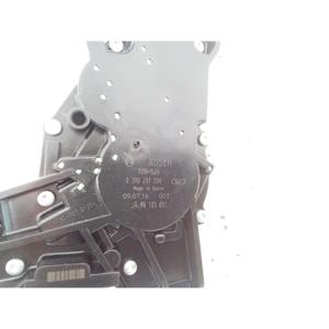 MOTEUR D'ESSUIE-GLACE ARRIÈRE MITSUBISHI Colt Série 3P (Z30) 0390201599 (04>12) - Product Image 5