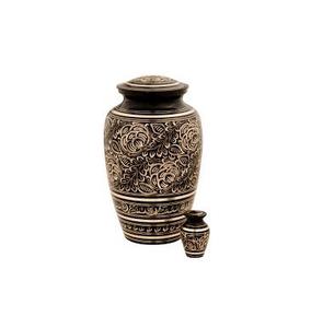 Professionnels dans la vente d'urnes funéraires pour adultes en aluminium, finition élégante avec une touche moderne et traditionnelle pour un usage commémoratif - Product Image 6