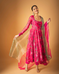 Hermoso Traje Anarkali Indio con Estampado Floral, Ropa Étnica Intrincada hasta el Suelo para Ocasiones Festivas, Proveedor Mayorista - Product Image 5