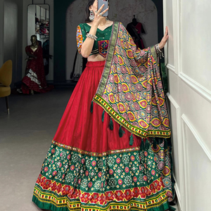 Lehenga choli โดย fabzone พิมพ์ gamthi ผ้าไหมแท้ออกแบบล่าสุด - Product Image 1