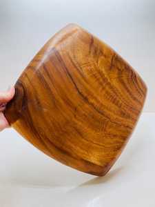 Plato de madera hecho a mano, plato de madera natural duradero, perfecto para servir comidas, aperitivos o agregar encanto rústico a su Mesa - Product Image 5