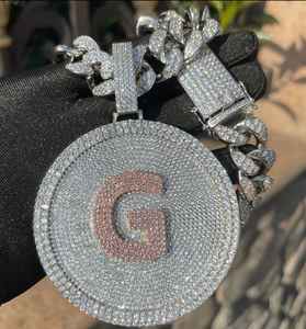 Colgante de diamante de moissanita redondo personalizado de alta calidad, joyería de nombre de Hip Hop para fiestas, bodas y regalos - Product Image 3