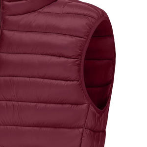 Veste d'hiver pour hommes avec logo personnalisé pour hommes Gilet imperméable sans manches en duvet et bouffant à bulles de couleur unie avec col montant - Product Image 5