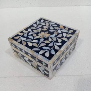 Motif à carreaux bleu et blanc incrustation d'os fait à la main belle table et maison décorative boîte de rangement d'incrustation d'os et articles cadeaux - Product Image 6