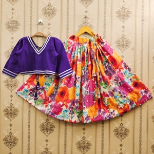 Ensemble Lehenga Choli pour enfants Shoryam Fashion, imprimé numérique floral multicolore violet en polyester, longueur au sol |   Vêtements ethniques haut de gamme pour filles - Product Image 1