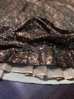 Ensemble Lehenga Choli Magnifique en Satin Premium Couleur Originale avec Faux Fourrure et Broderies de Paillettes, Prêt à Porter pour Soirée