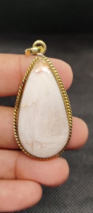 จี้สร้อยคออัญมณีสโคเลคไซต์สีชมพูธรรมชาติของผู้หญิง - Product Image 2