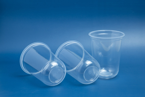 Gobelets en plastique PP en forme de U personnalisés de fabricant vietnamien de super qualité pour boisson chaude et froide jetables à emporter produit le plus vendu 2024 - Product Image 3