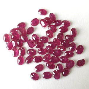 Pierres précieuses en rubis naturel ovales de 4x6 mm, facettées rouges, certifiées IGI, traitées thermiquement, calibrées, pour la fabrication de bijoux, vente en gros Vivaaz - Product Image 6