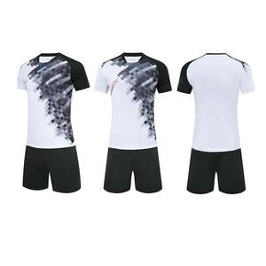 Uniformes de fútbol en blanco de alta calidad 100% poliéster transpirable deportes Kits chándal ropa de fútbol nuevo diseño Jersey Venta caliente - Product Image 4