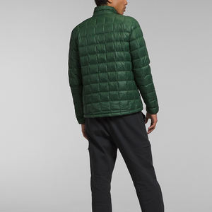 Chaqueta acolchada de plumón para hombre personalizada al por mayor 2025 con capucha, ligero y empacable abrigo de invierno, chaqueta para hombre - Product Image 6