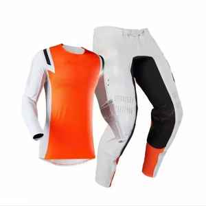 Combinaison en cuir de motocross sur mesure pour hommes Ensemble d'équipement de moto Moto de course Combinaison de motocross Ensemble de moto automobile - Product Image 5
