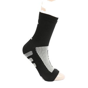 Calcetines tobilleros cortos para hombre de calidad superior personalizados ODM otoño moda Color sólido logotipo inferior antibacteriano - Product Image 3