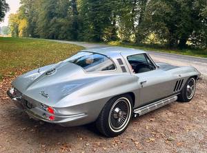 CORVETTES C2 STINGRAY VINTAGE, IMPECABLES, MOTOR DIÉSEL TURBO, TRANSMISIÓN AUTOMÁTICA, ASIENTOS DE CUERO, LISTOS PARA ENVIAR - Product Image 4