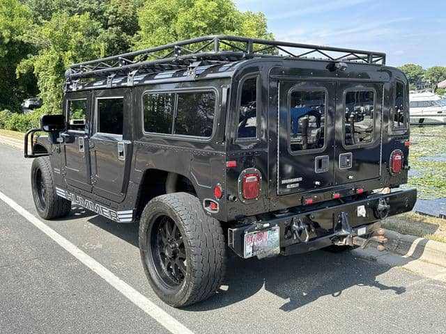 2000  affordable a Am Gen -eral Hum -mer W -agon