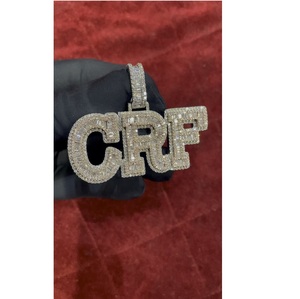 จี้เพชรโมอิสซาไนต์ฮิปฮอปเกรดดีที่สุด พร้อมความใสระดับ VVS ความเจิดจรัสสูง สำหรับแฟชั่นผู้ชาย ใช้สำหรับการแสดงออกทางแฟชั่นและเป็นของขวัญ - Product Image 1