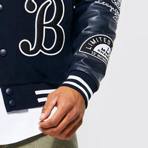 2025 Baseball Vestes OEM Conception Personnalisée Varsity Veste PU Manches Mode En Cuir Épais Letterman Vestes Patchs Personnalisés - Product Image 4
