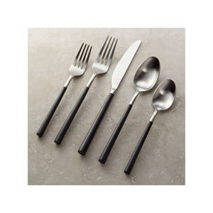 Juegos de Cubiertos de Metal Únicos para Vajilla y Hoteles a Bajo Costo, Juegos de Cubiertos de Metal de Tamaño Personalizado para el Hogar y Restaurantes - Product Image 1