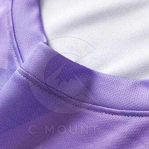 ชุดฟุตบอลสำหรับนักกีฬาทีม ผู้ใหญ่ เด็ก วัยรุ่น สำหรับการแข่งขัน ฝึกซ้อม ชุดกีฬาแบบกำหนดเอง ชุดนักฟุตบอล - Product Image 4