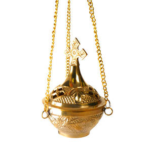 Vente en gros Brûleur d'encens en laiton poli de qualité supérieure Artisanat en métal Brûleur de Bakhoor Brûleur d'encens Fourniture d'église à la mode disponible - Product Image 1