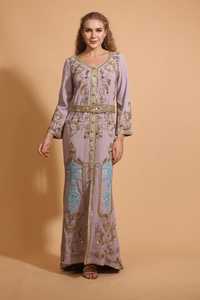 Robe caftan brodée florale marocaine de luxe Longueur cheville en matériau modal décontracté pour les mariages - Product Image 4