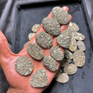 Vente en gros de pyrite bleue en vrac, druzy cabochon, qualité AAA, cristal de quartz naturel, pierre précieuse artisanale, bijoux, tiers - Product Image 1