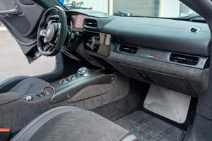 มาเซราติ MC20 ปี 2022 สภาพดีเยี่ยม พร้อมจัดส่ง - Product Image 5