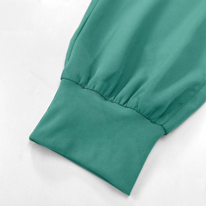 ชุดยูนิฟอร์มแพทย์แบบ 2 ชิ้น OEM สำหรับบุรุษและสตรี พร้อมปักโลโก้ตามสั่ง ชุดสครับพยาบาล ชุดสครับเสริมสวย ชุดสครับทันตกรรม ชุดสครับแพทย์ ชุดสครับโรงพยาบาล - Product Image 4