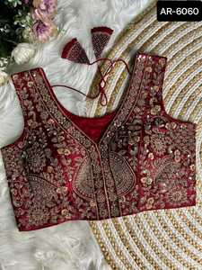 Las mujeres más hermosas usan blusa de seda italiana suave pura pesada con trabajo de secuencia para bodas y festivales, blusa Sari - Product Image 2