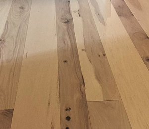 Suelo de Madera Dura de Ancho Mixto (FSC 100%) - Product Image 2