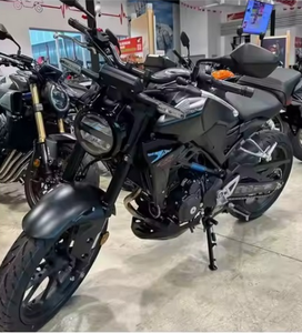 MOTOCICLETA CB300R 2025 - Product Image 6