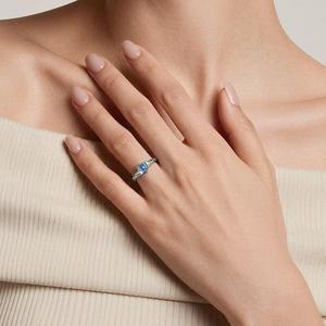 Bague de fiançailles en forme de cœur gravée sur mesure - Plaqué or rose rhodié ou or 18 carats - Product Image 5