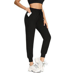 Pantalon de survêtement taille basse pour femme avec poches Joggers super confortables avec logo personnalisé pour salon de yoga ou entraînements de printemps - Product Image 1