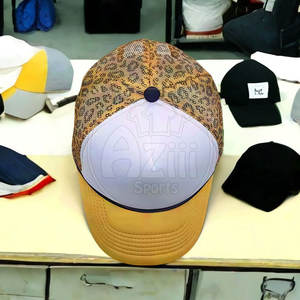 Chapeaux Snapback d'hiver fabriqués en usine Hommes Rembourrage chaud Snapback Chapeaux Snapback remplis de coton - Product Image 4