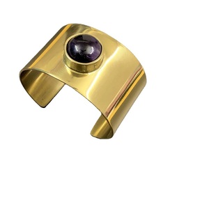2026 Bijoux pour femmes en Europe, Meilleures ventes : Bracelet large manchette en strass, Bijoux ethniques à patine naturelle, Design de bracelets et manchettes - Product Image 2