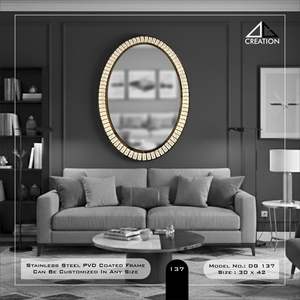 Lleva lujo y sofisticación a tus interiores con este impresionante espejo con marco de acero inoxidable con acabado PVD y un elegante diseño de diamantes. - Product Image 5