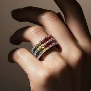 Bague de mariage haut de gamme en or blanc 18 carats avec saphirs et diamants pour femme, ornée de pierres colorées, large alliance pour soirée - Product Image 2