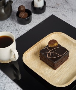 Assiette carrée biodégradable de 6 pouces en feuille de palmier Areca, jetable et écologique, pour les pique-niques en plein air - Product Image 3