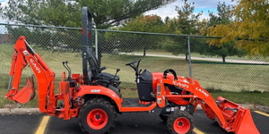 Calidad Premium Usado 2024 Fabricación Kubota BX23S Retroexcavadora 3ton disponible en gran stock para la venta - Product Image 6