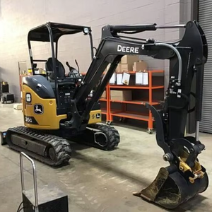 Mini-excavatrice Johnn Deerre 26G avec moteur diesel efficace, construction durable et pompe à engrenages pour les travaux difficiles à vendre - Product Image 2