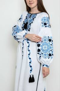 Robe longue ample décontractée d'été style haute couture vintage, manches longues, motif uni brodé, écologique et naturelle - Product Image 2